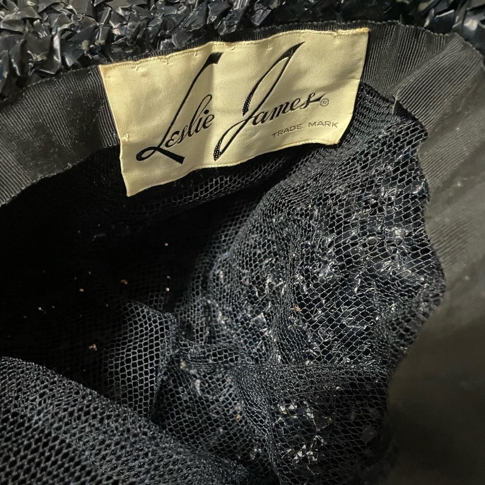 Vintage Chic Textured Women's Hat in Black - Picture 3 of 4